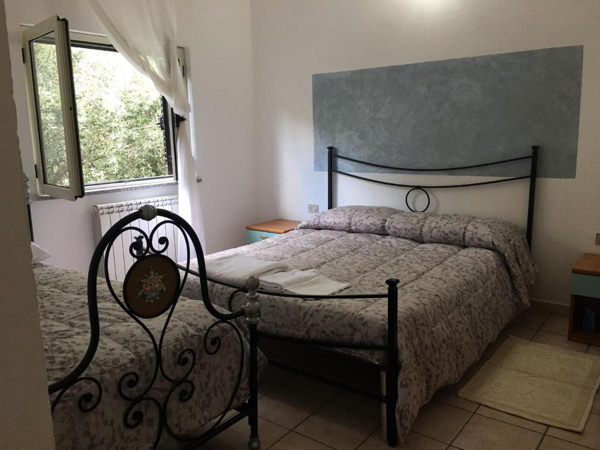 Azienda Agrituristica S'Argalasi - B&B - Affittacamere Loc S'Argalasi Austis Eksteriør bilde